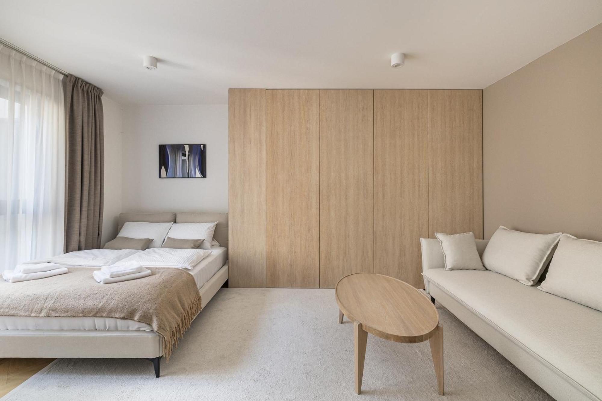 The Atelier - 230m2 Luxurious Space In Center Grzybowska Leilighet